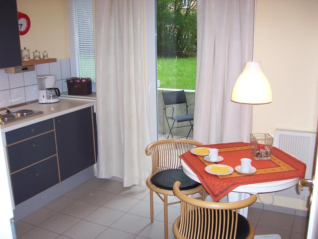 DARZ GästeZimmer Hamburg-Harburg Rum bild