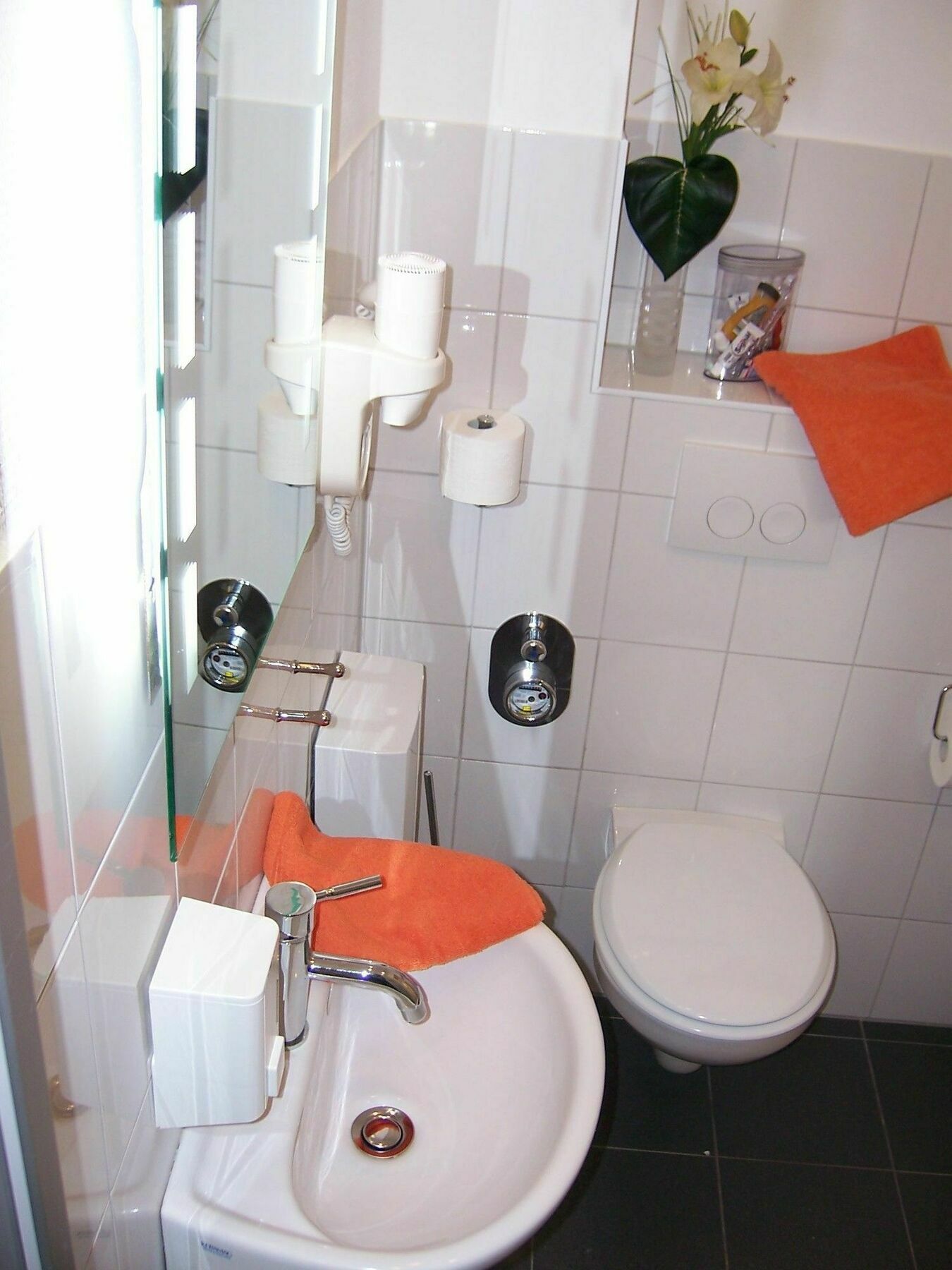 DARZ GästeZimmer Hamburg-Harburg Exteriör bild
